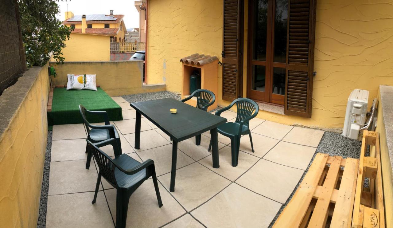 Casa Vacanze Al Parco Apartment Giba Bagian luar foto